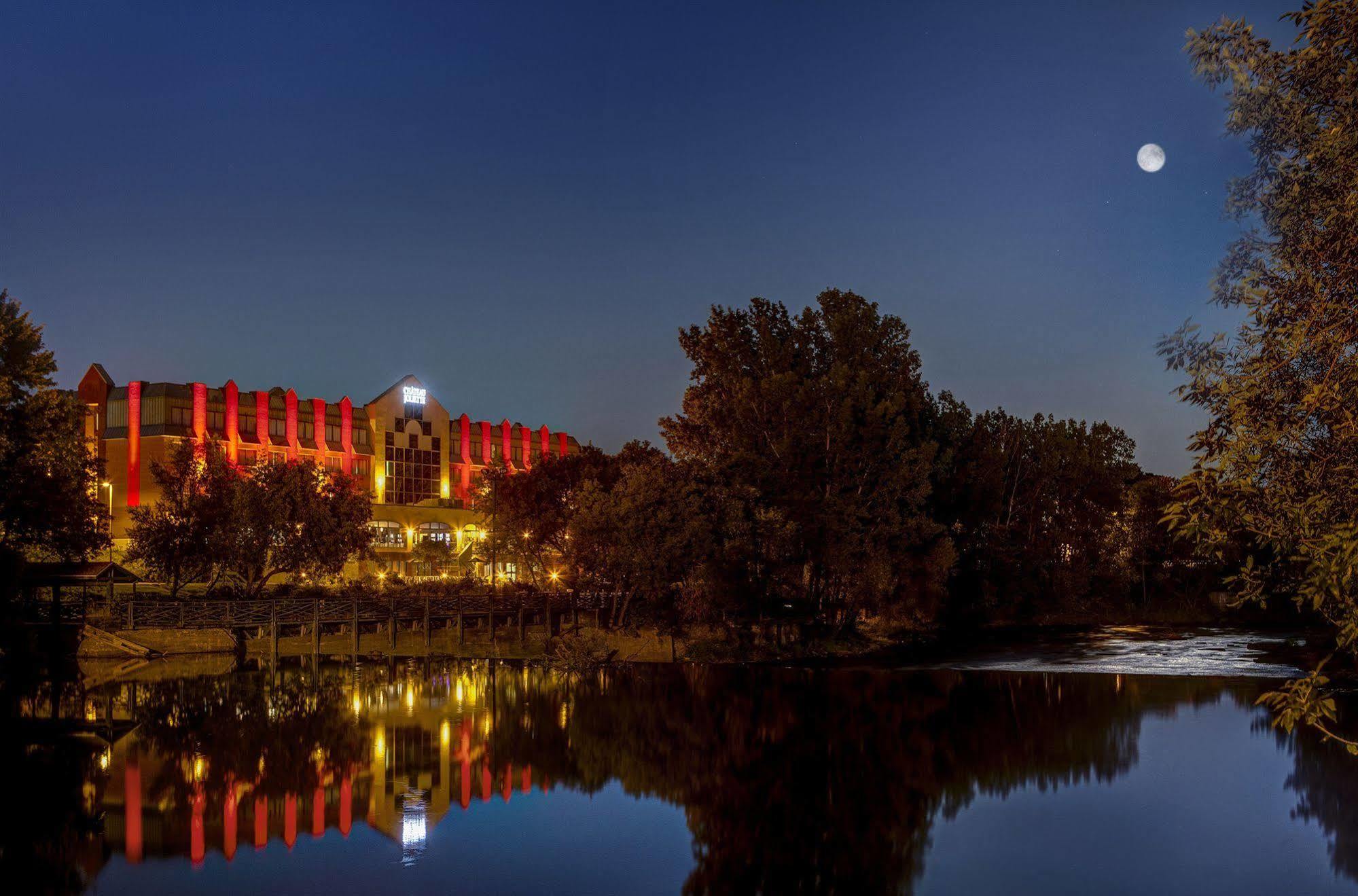 Hotel Chateau Жольєт Екстер'єр фото